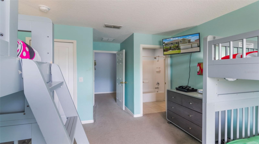 KISSIMMEE, Florida 34747, 7 Bedrooms Bedrooms, ,6 BathroomsBathrooms,Residential,For Sale,LA ISLA,0,MFRS5126510