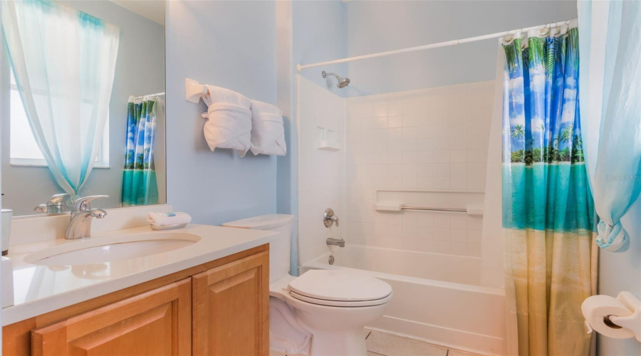 KISSIMMEE, Florida 34747, 7 Bedrooms Bedrooms, ,6 BathroomsBathrooms,Residential,For Sale,LA ISLA,0,MFRS5126510