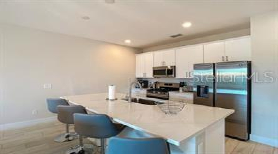 Reunion, Florida 34747, 3 Bedrooms Bedrooms, ,2 Bathroomsbathrooms,Residential,For Sale,Driving Range,Mfro6307080