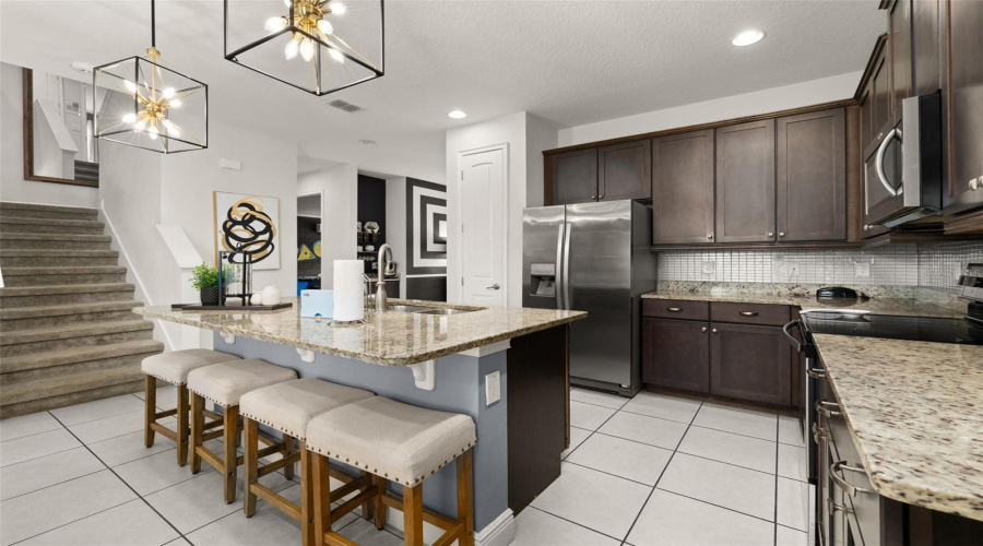 KISSIMMEE, Florida 34747, 8 Bedrooms Bedrooms, ,6 BathroomsBathrooms,Residential,For Sale,BURMA,0,MFRS5126559