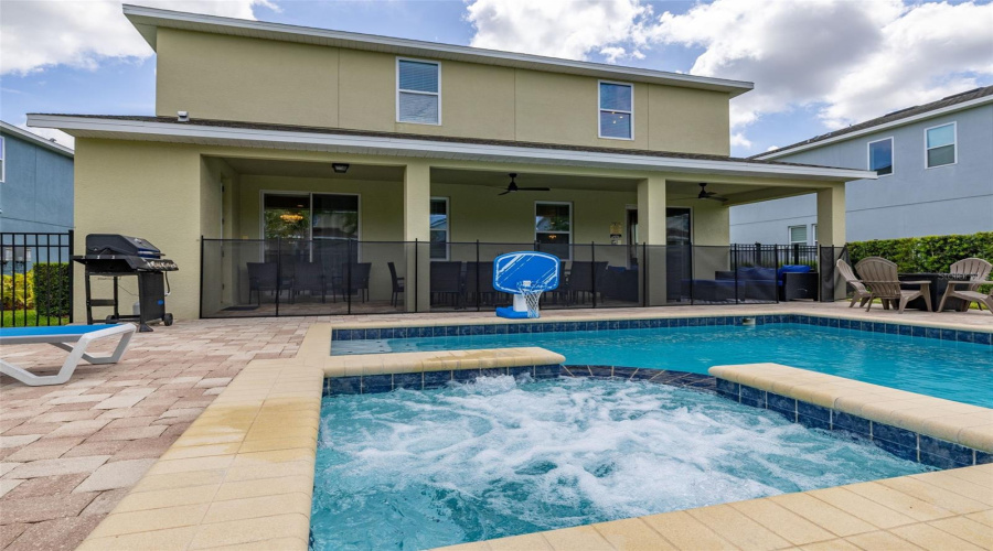 KISSIMMEE, Florida 34747, 8 Bedrooms Bedrooms, ,6 BathroomsBathrooms,Residential,For Sale,BURMA,0,MFRS5126559