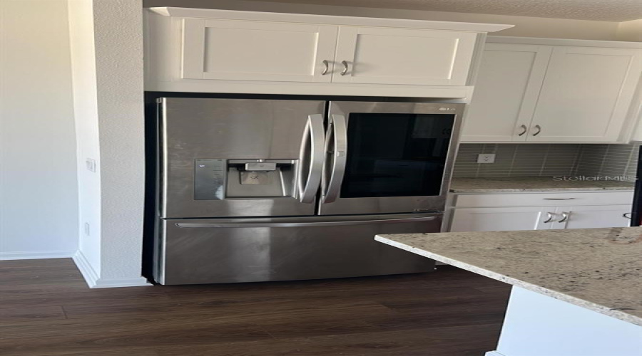 KISSIMMEE, Florida 34747, 4 Bedrooms Bedrooms, ,3 BathroomsBathrooms,Residential,For Sale,LAKESHORE BREEZE,0,MFRO6307440