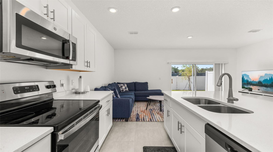 KISSIMMEE, Florida 34746, 3 Bedrooms Bedrooms, ,2 BathroomsBathrooms,Residential,For Sale,LANDING NET,0,MFRS5126546