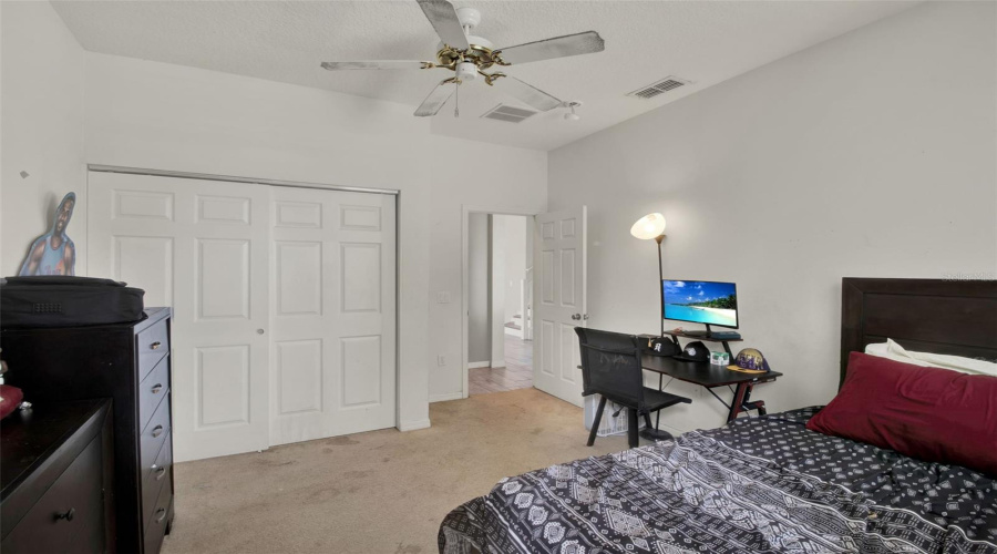 Davenport, Florida 33896, 5 Bedrooms Bedrooms, ,4 Bathroomsbathrooms,Residential,For Sale,Pine Ridge,Mfro6307100