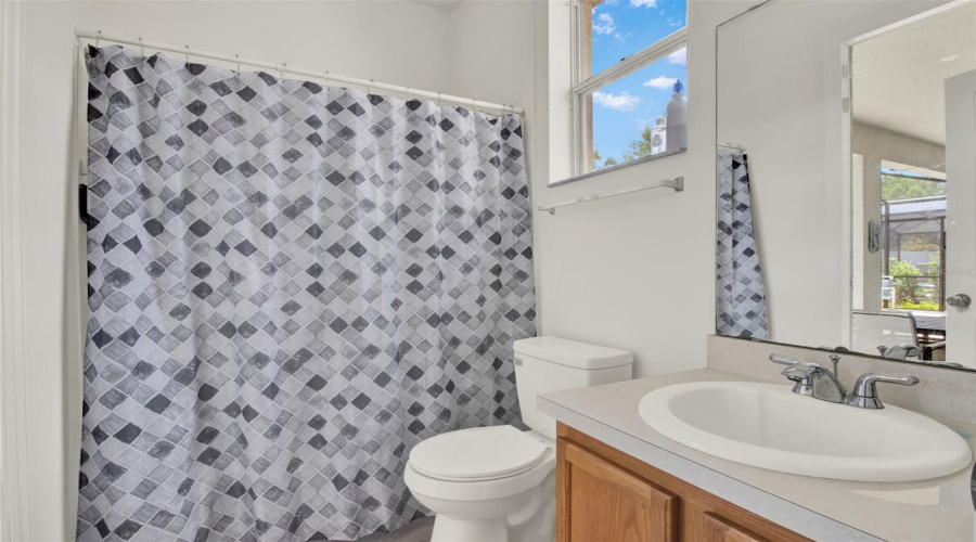 Davenport, Florida 33896, 5 Bedrooms Bedrooms, ,4 Bathroomsbathrooms,Residential,For Sale,Pine Ridge,Mfro6307100
