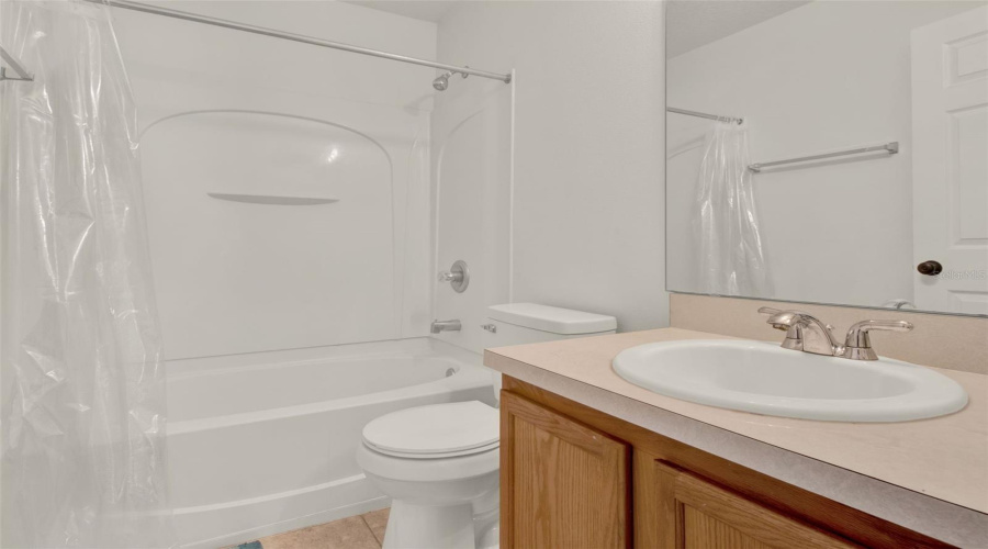 Davenport, Florida 33896, 5 Bedrooms Bedrooms, ,4 Bathroomsbathrooms,Residential,For Sale,Pine Ridge,Mfro6307100