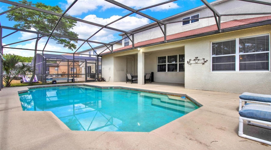 Davenport, Florida 33896, 5 Bedrooms Bedrooms, ,4 Bathroomsbathrooms,Residential,For Sale,Pine Ridge,Mfro6307100