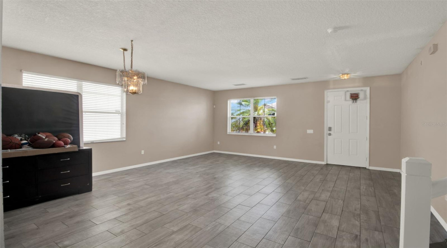 Davenport, Florida 33896, 5 Bedrooms Bedrooms, ,4 Bathroomsbathrooms,Residential,For Sale,Pine Ridge,Mfro6307100