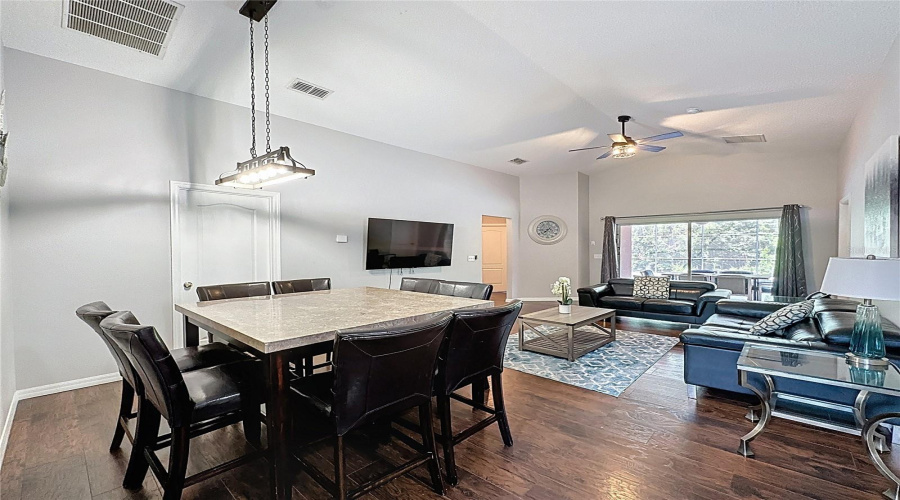 Davenport, Florida 33896, 5 Bedrooms Bedrooms, ,3 Bathroomsbathrooms,Residential,For Sale,Sandy Ridge,Mfrs5125253