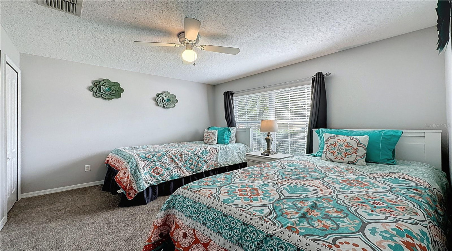 Davenport, Florida 33896, 5 Bedrooms Bedrooms, ,3 Bathroomsbathrooms,Residential,For Sale,Sandy Ridge,Mfrs5125253