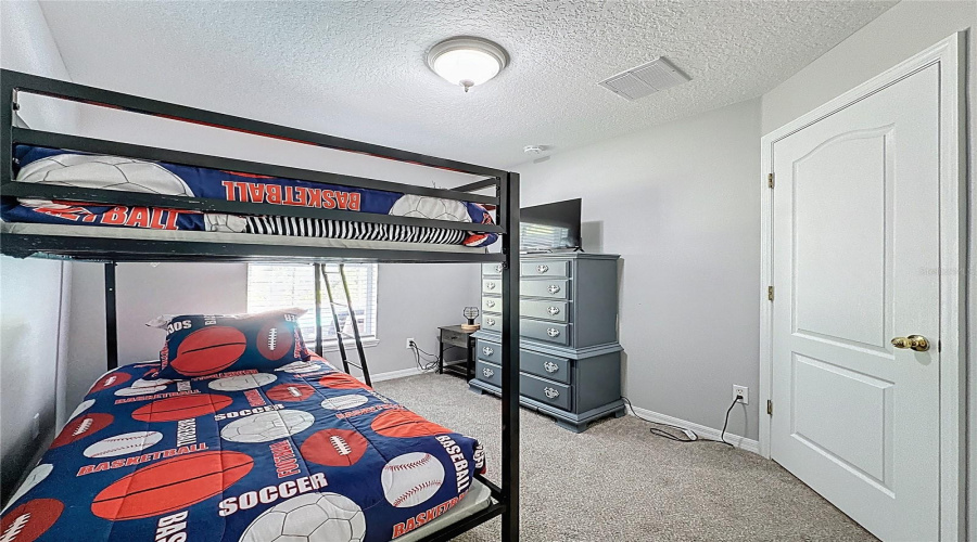 Davenport, Florida 33896, 5 Bedrooms Bedrooms, ,3 Bathroomsbathrooms,Residential,For Sale,Sandy Ridge,Mfrs5125253