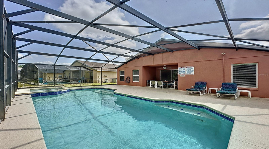 Davenport, Florida 33896, 5 Bedrooms Bedrooms, ,3 Bathroomsbathrooms,Residential,For Sale,Sandy Ridge,Mfrs5125253