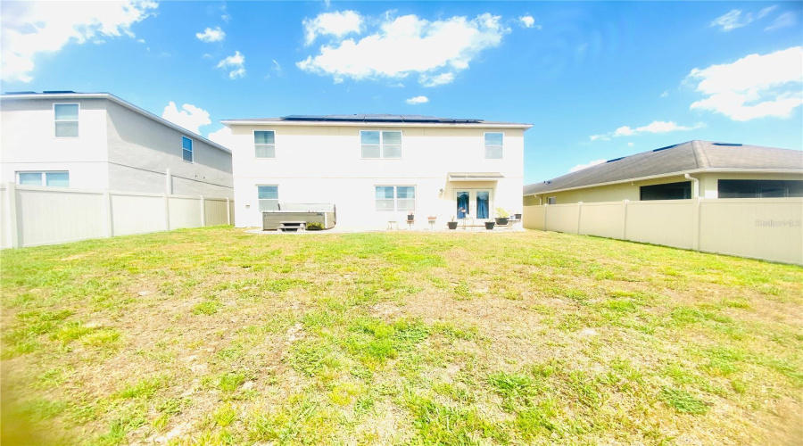 Davenport, Florida 33897, 5 Bedrooms Bedrooms, ,2 Bathroomsbathrooms,Residential,For Sale,Lazy Willow,Mfrtb8383154