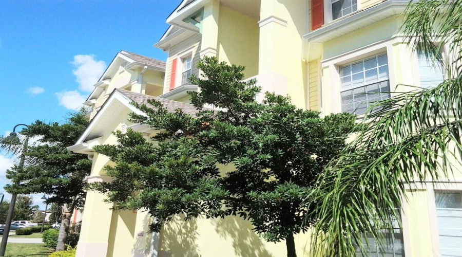 Kissimmee, Florida 34746, 4 Bedrooms Bedrooms, ,2 Bathroomsbathrooms,Residential,For Sale,Cane Island,Mfro6306881