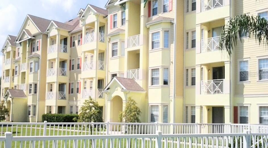 Kissimmee, Florida 34746, 4 Bedrooms Bedrooms, ,2 Bathroomsbathrooms,Residential,For Sale,Cane Island,Mfro6306881