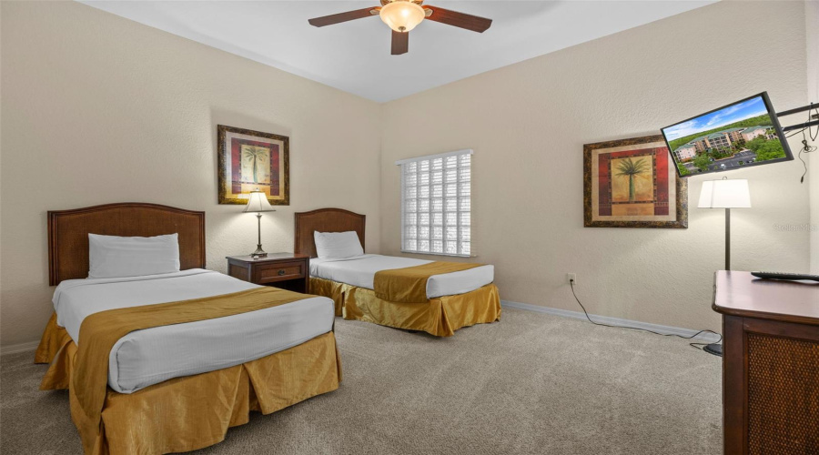 Kissimmee, Florida 34747, 3 Bedrooms Bedrooms, ,2 Bathroomsbathrooms,Residential,For Sale,Pirates Retreat,Mfrs5126514