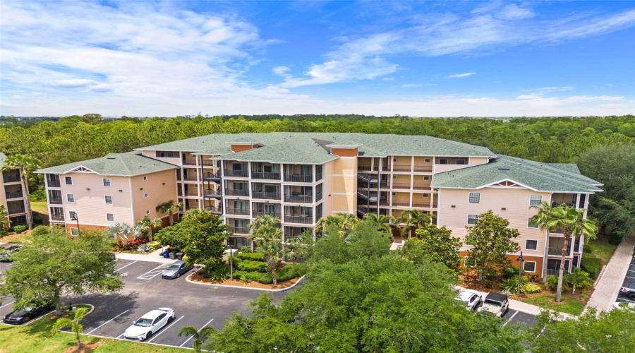 Kissimmee, Florida 34747, 3 Bedrooms Bedrooms, ,2 Bathroomsbathrooms,Residential,For Sale,Pirates Retreat,Mfrs5126514
