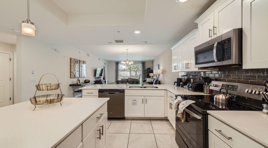 Kissimmee, Florida 34746, 2 Bedrooms Bedrooms, ,2 Bathroomsbathrooms,Residential,For Sale,Clock Tower,Mfro6307592