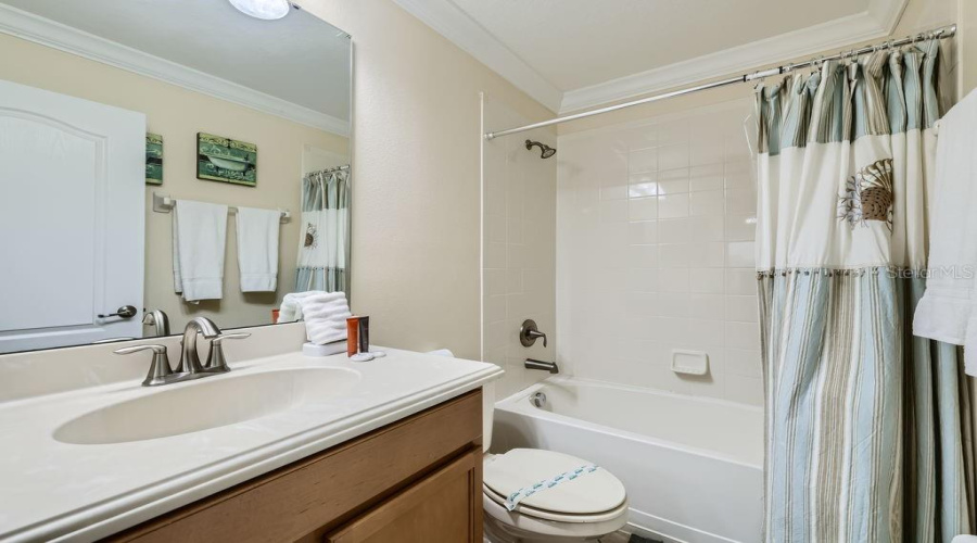 Kissimmee, Florida 34747, 6 Bedrooms Bedrooms, ,5 Bathroomsbathrooms,Residential,For Sale,Buccaneer Palm,Mfro6306835