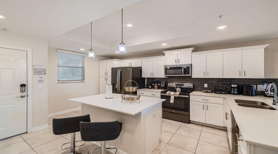 Kissimmee, Florida 34746, 2 Bedrooms Bedrooms, ,2 Bathroomsbathrooms,Residential,For Sale,Clock Tower,Mfro6305521