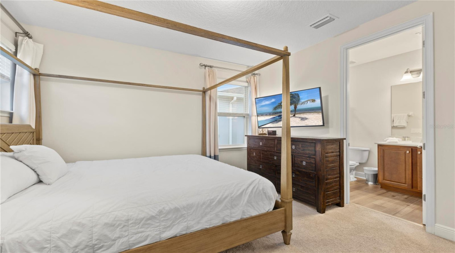Kissimmee, Florida 34747, 5 Bedrooms Bedrooms, ,5 Bathroomsbathrooms,Residential,For Sale,Auburn,Mfro6306800