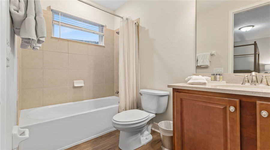 Kissimmee, Florida 34747, 5 Bedrooms Bedrooms, ,5 Bathroomsbathrooms,Residential,For Sale,Auburn,Mfro6306800