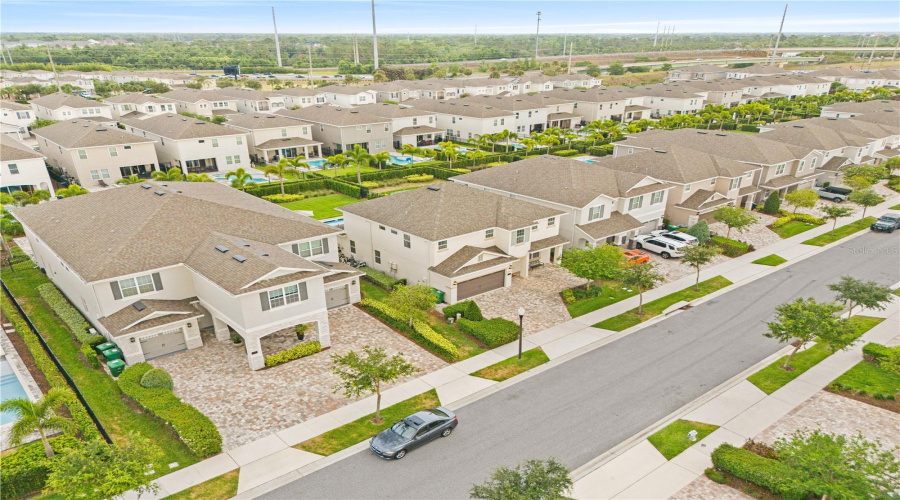 Kissimmee, Florida 34747, 5 Bedrooms Bedrooms, ,5 Bathroomsbathrooms,Residential,For Sale,Auburn,Mfro6306800
