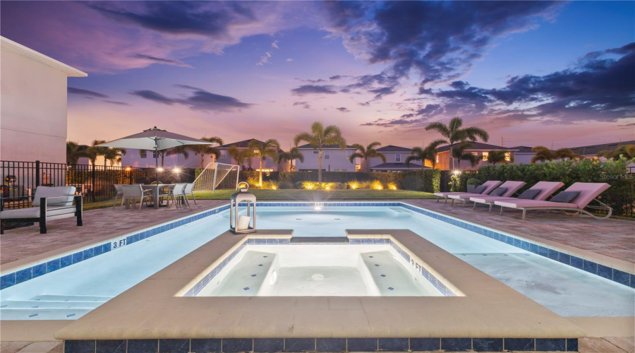 Kissimmee, Florida 34747, 5 Bedrooms Bedrooms, ,5 Bathroomsbathrooms,Residential,For Sale,Auburn,Mfro6306800