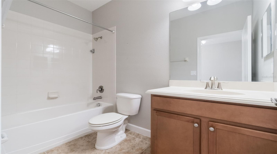 Davenport, Florida 33837, 4 Bedrooms Bedrooms, ,3 Bathroomsbathrooms,Residential,For Sale,Cortland,Mfrs5126618