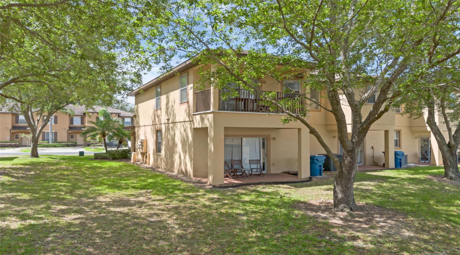 Davenport, Florida 33897, 4 Bedrooms Bedrooms, ,3 Bathroomsbathrooms,Residential,For Sale,Calabria,Mfro6307582