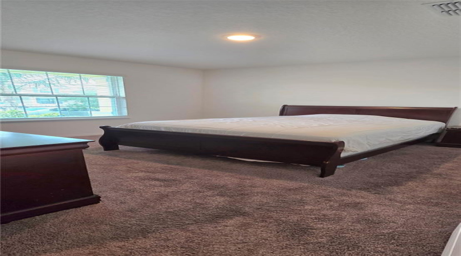 Davenport, Florida 33837, 5 Bedrooms Bedrooms, ,3 Bathroomsbathrooms,Residential,For Sale,Taft,Mfro6306563