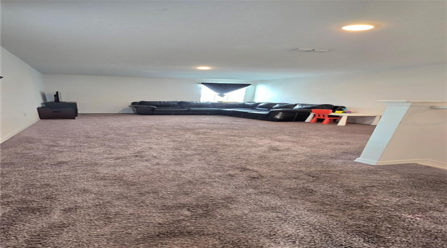 Davenport, Florida 33837, 5 Bedrooms Bedrooms, ,3 Bathroomsbathrooms,Residential,For Sale,Taft,Mfro6306563