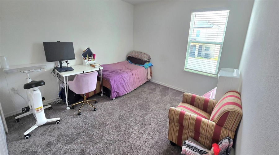 Davenport, Florida 33837, 5 Bedrooms Bedrooms, ,3 Bathroomsbathrooms,Residential,For Sale,Taft,Mfro6306563