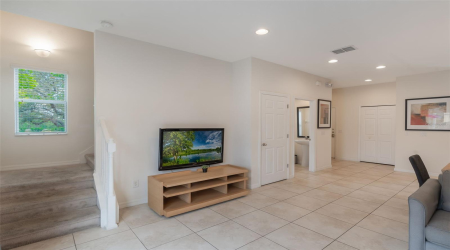 Kissimmee, Florida 34747, 3 Bedrooms Bedrooms, ,2 Bathroomsbathrooms,Residential,For Sale,Red Ginger,Mfro6307312