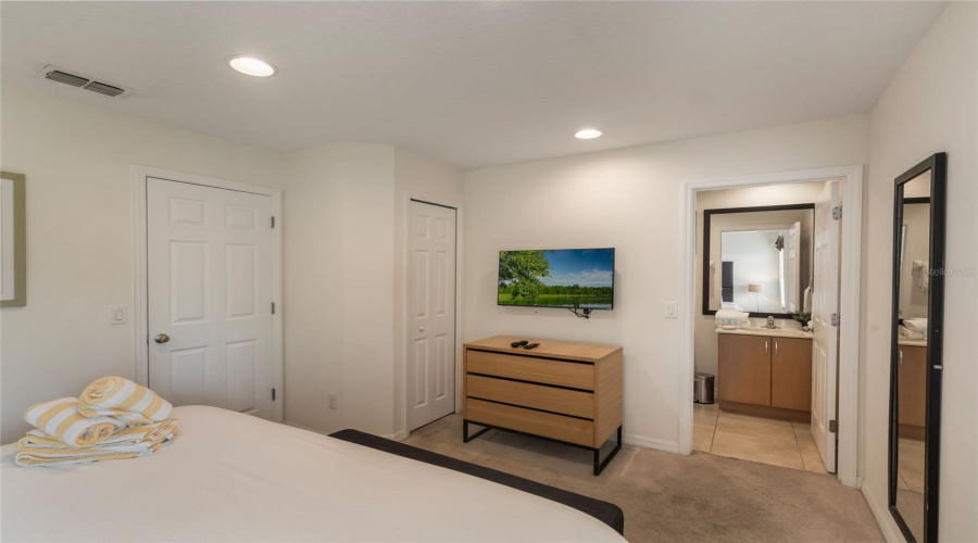 Kissimmee, Florida 34747, 3 Bedrooms Bedrooms, ,2 Bathroomsbathrooms,Residential,For Sale,Red Ginger,Mfro6307312