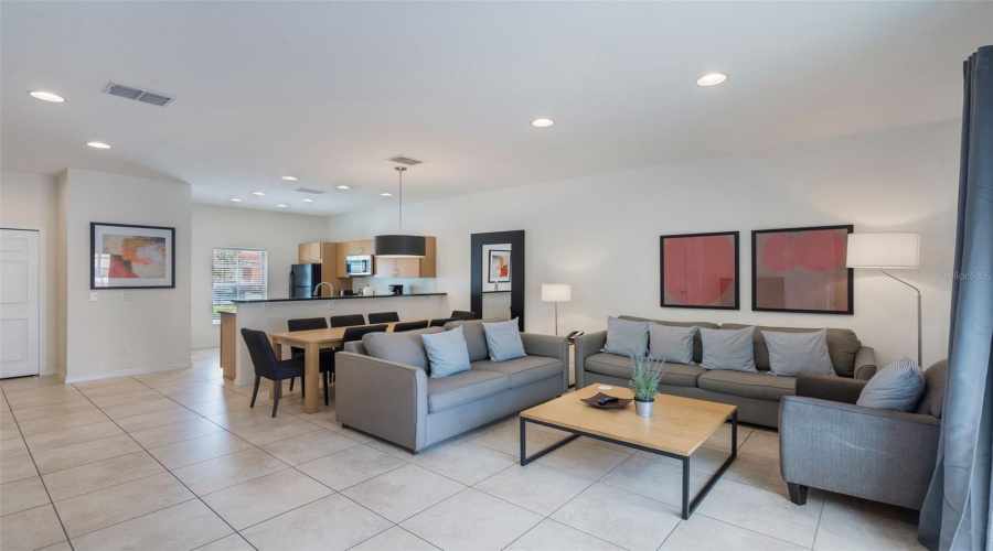 Kissimmee, Florida 34747, 3 Bedrooms Bedrooms, ,2 Bathroomsbathrooms,Residential,For Sale,Red Ginger,Mfro6307312