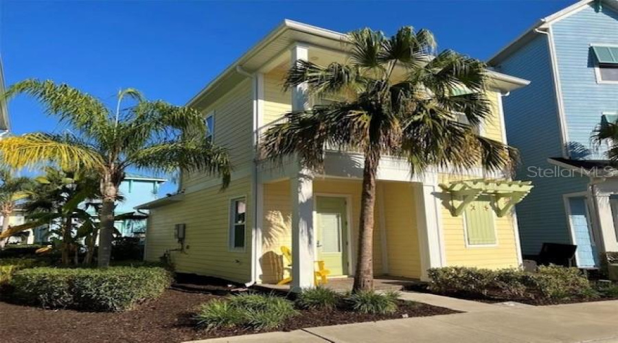 Kissimmee, Florida 34747, 2 Bedrooms Bedrooms, ,2 Bathroomsbathrooms,Residential,For Sale,Latitude,Mfro6307762