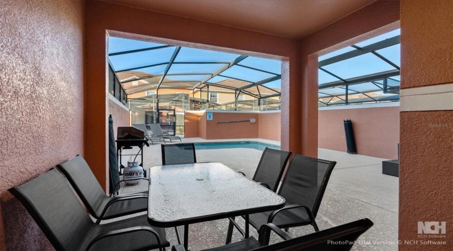 Kissimmee, Florida 34747, 4 Bedrooms Bedrooms, ,3 Bathroomsbathrooms,Residential,For Sale,Bismarck Palm,Mfro6307719