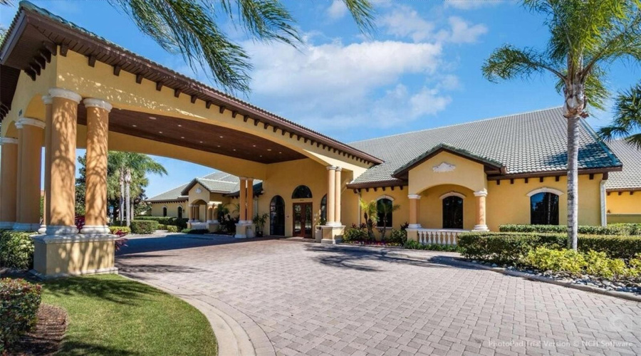 Kissimmee, Florida 34747, 4 Bedrooms Bedrooms, ,3 Bathroomsbathrooms,Residential,For Sale,Bismarck Palm,Mfro6307719