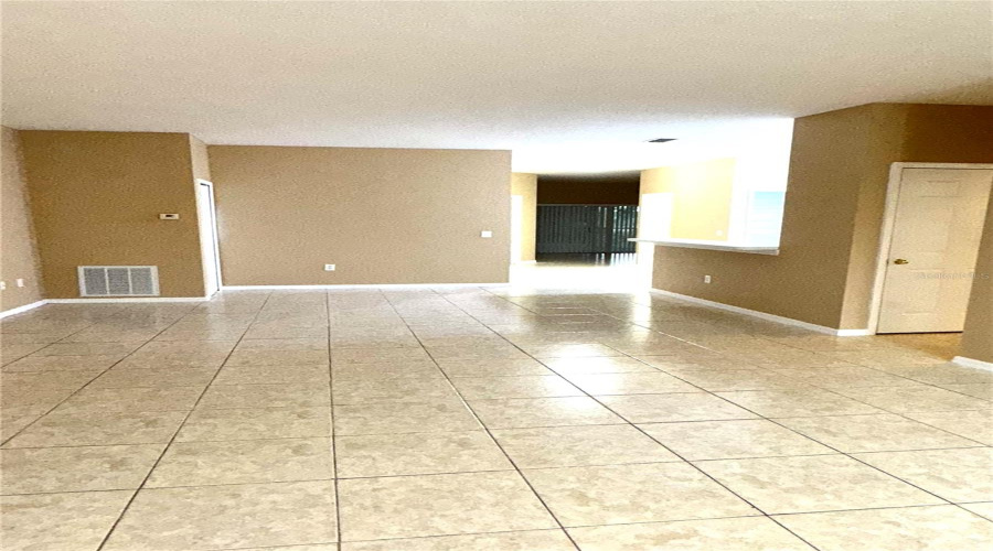 Living/Dining room area looking in from the front door.