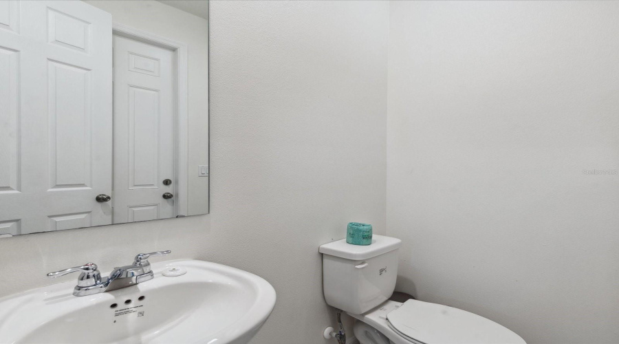 Kissimmee, Florida 34747, 5 Bedrooms Bedrooms, ,4 Bathroomsbathrooms,Residential,For Sale,Tropical Palms Circle,Mfro6307573