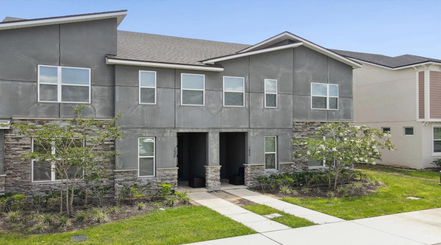 Kissimmee, Florida 34747, 5 Bedrooms Bedrooms, ,4 Bathroomsbathrooms,Residential,For Sale,Tropical Palms Circle,Mfro6307573