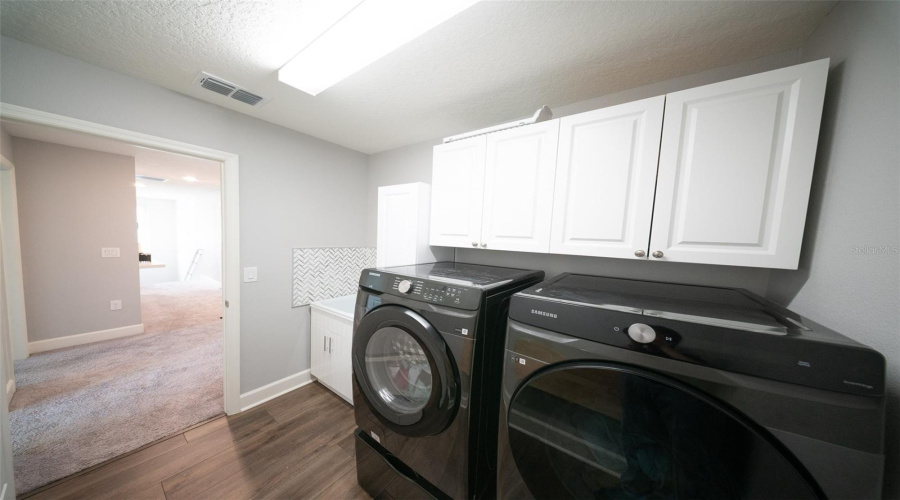 DAVENPORT, Florida 33896, 3 Bedrooms Bedrooms, ,2 BathroomsBathrooms,Residential,For Sale,PONTIFF,MFRO6306576
