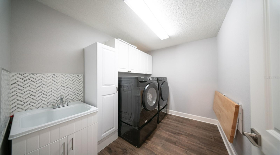 DAVENPORT, Florida 33896, 3 Bedrooms Bedrooms, ,2 BathroomsBathrooms,Residential,For Sale,PONTIFF,MFRO6306576