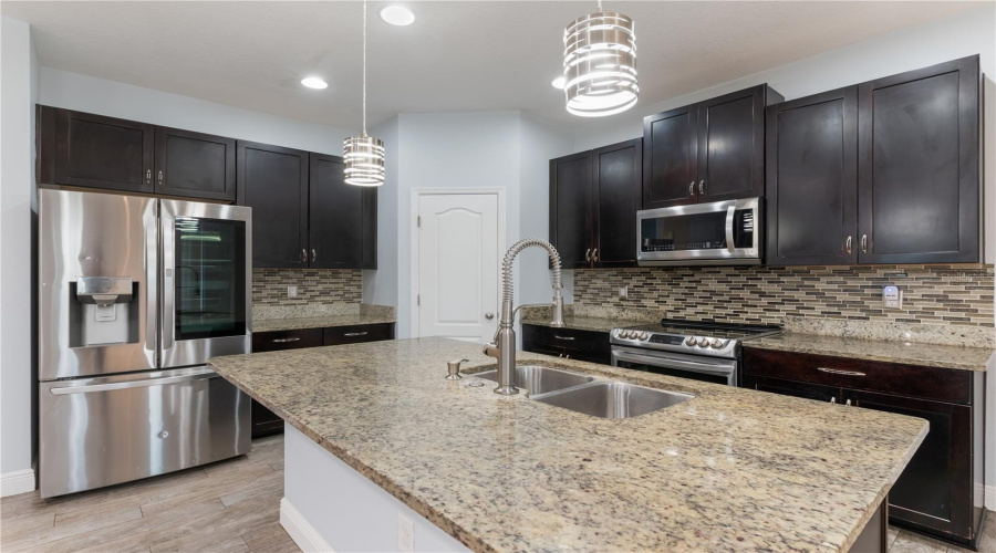 Kitchen Overview 2