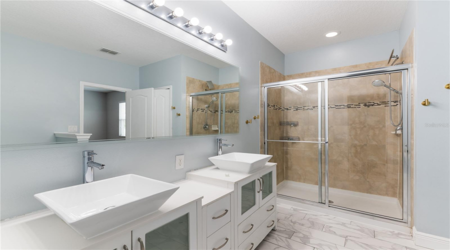 Owners Suite Bath