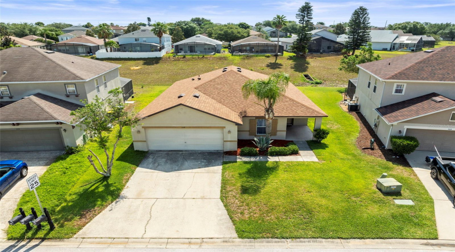 Davenport, Florida 33897, 3 Bedrooms Bedrooms, ,2 Bathroomsbathrooms,Residential,For Sale,Canna,Mfrtb8384624