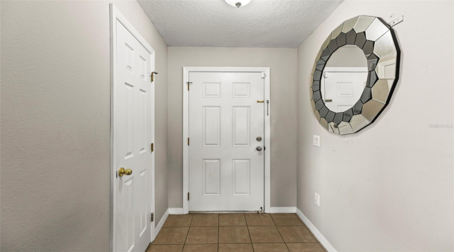 Davenport, Florida 33897, 3 Bedrooms Bedrooms, ,2 Bathroomsbathrooms,Residential,For Sale,Canna,Mfrtb8384624