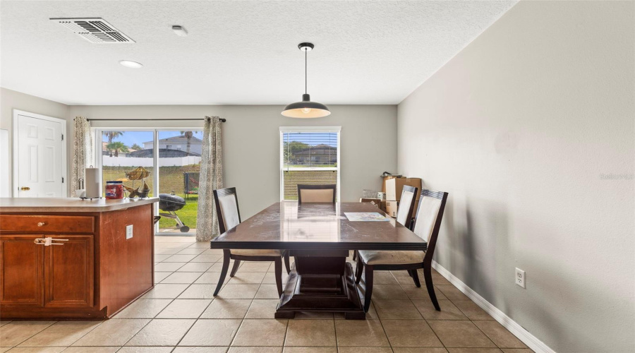 Davenport, Florida 33897, 3 Bedrooms Bedrooms, ,2 Bathroomsbathrooms,Residential,For Sale,Canna,Mfrtb8384624