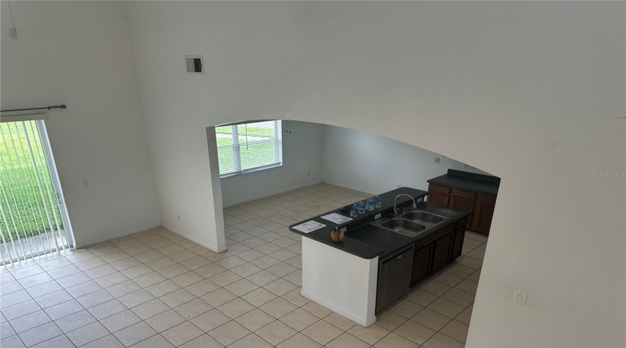 Kissimmee, Florida 34746, 3 Bedrooms Bedrooms, ,2 Bathroomsbathrooms,Residential,For Sale,Patrician,Mfrs5126580